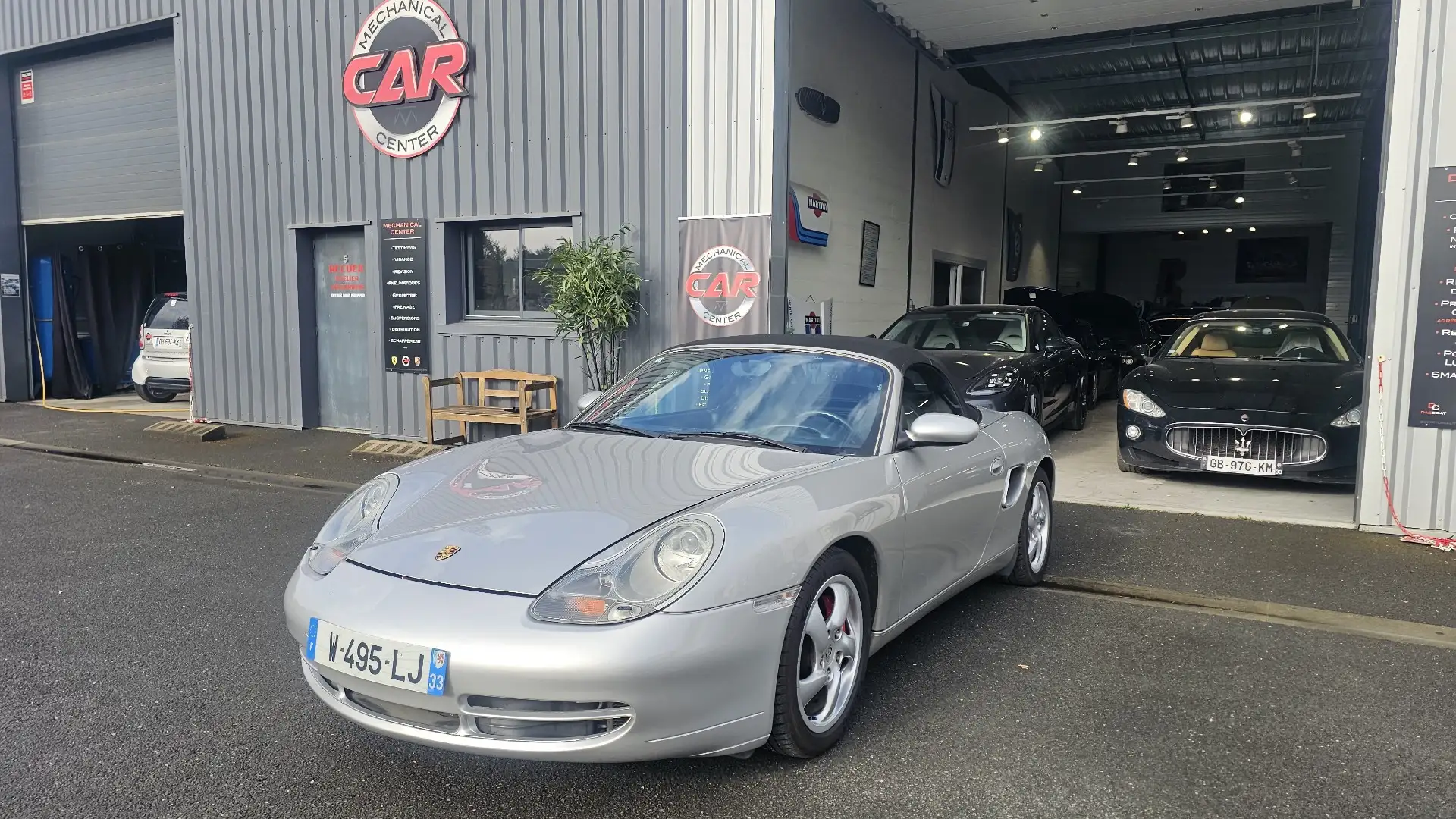 Porsche Boxster Boxster 3.2i S Tiptronic S Šedá - 1