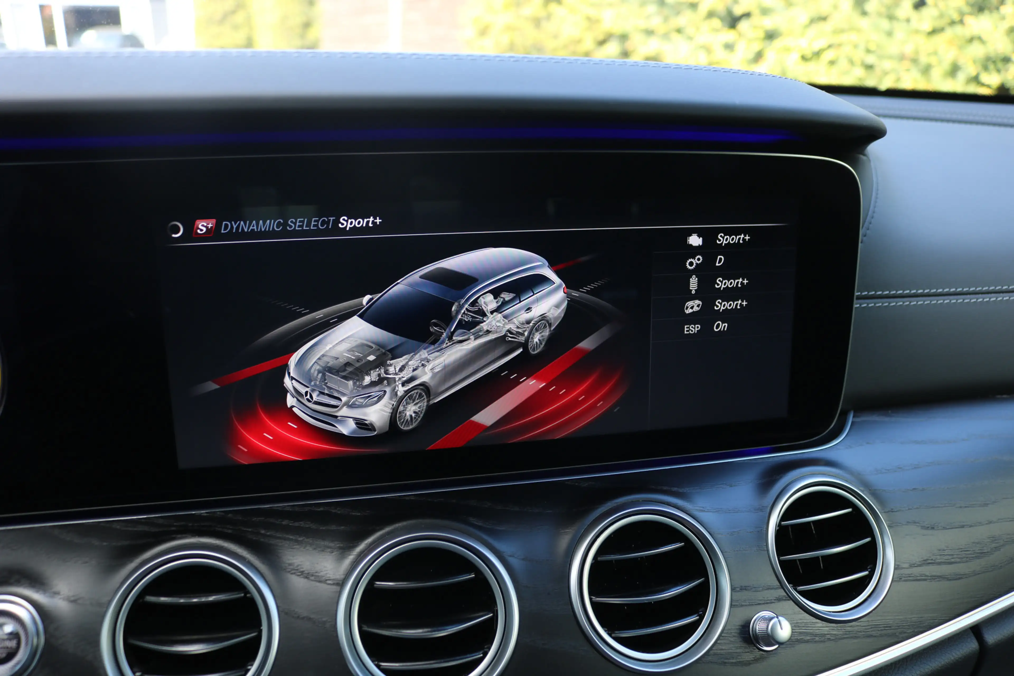 Mercedes-Benz E 63 AMG Estate S 4MATIC+ 612PK (Pano Sportleder/Memory/Ven — photo 36