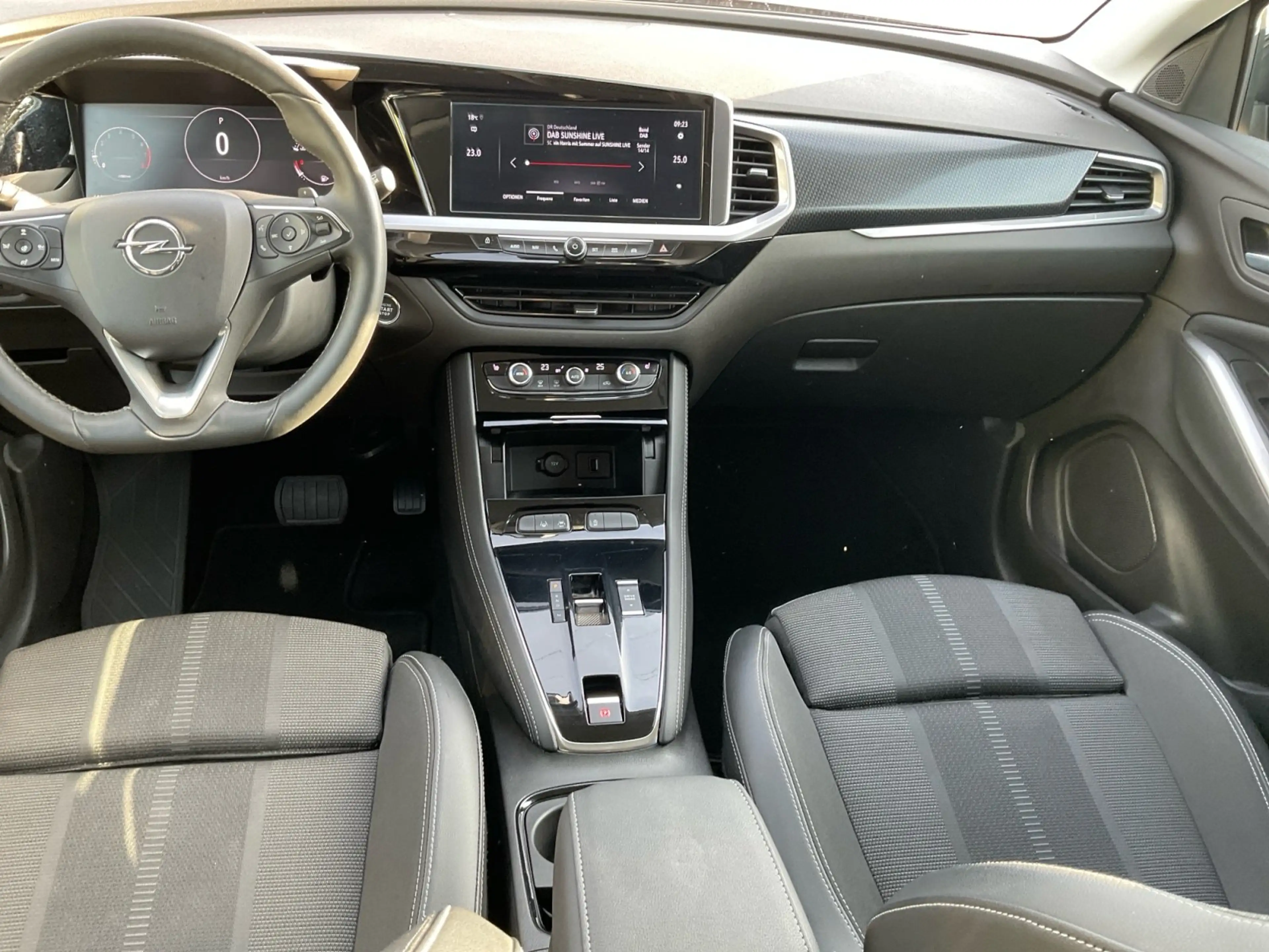 Opel Grandland 1.2 Turbo GS Line Automatik + wenig Km — photo 13