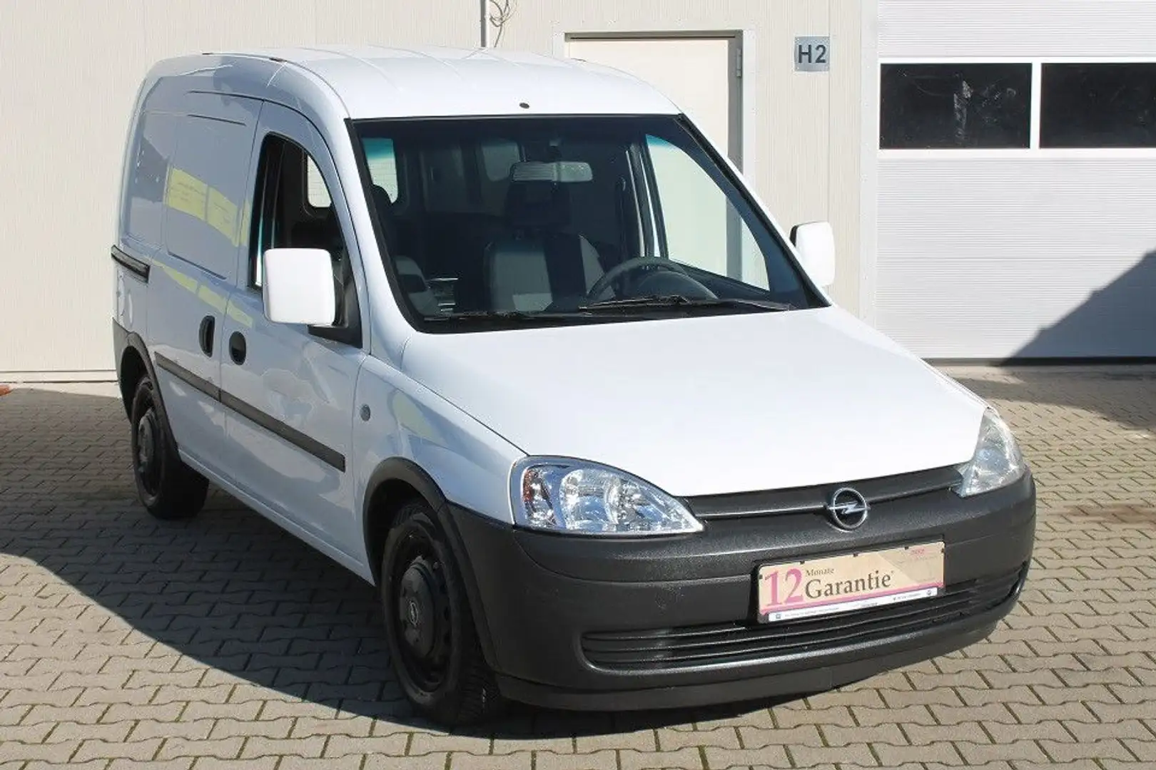 Opel Combo Tüv neu,wenig Km, Kastenwagen,gepfl.Finanz Weiß - 2