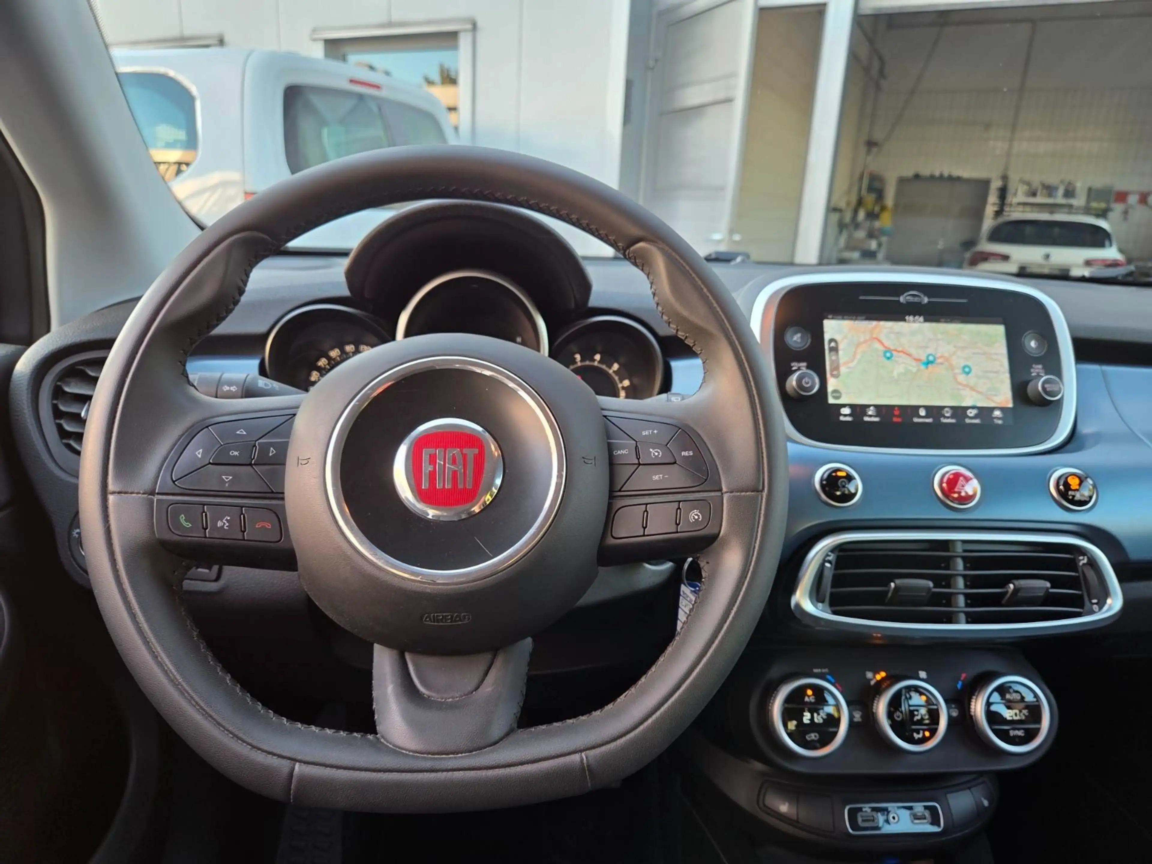 Fiat 500X Mirror 1.4 M-Air 6MT *XENON+NAVI+17"LM+PDC — photo 9