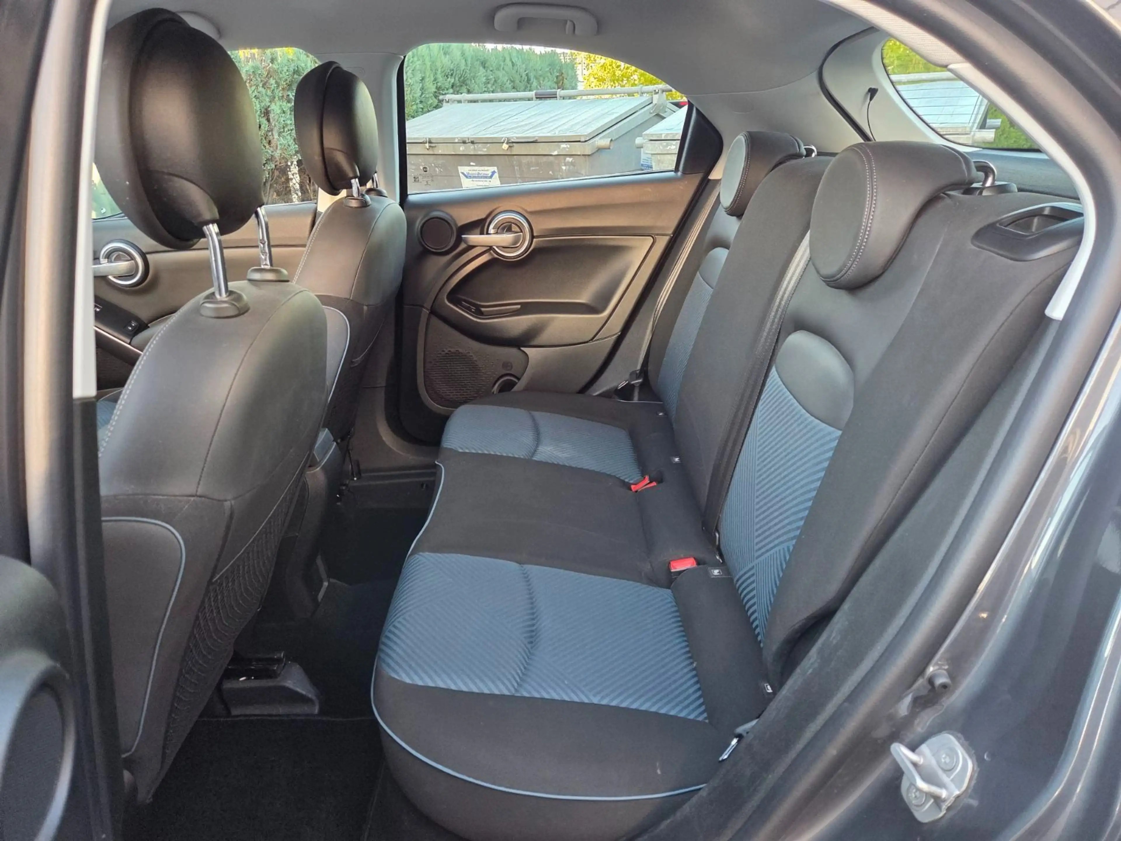 Fiat 500X Mirror 1.4 M-Air 6MT *XENON+NAVI+17"LM+PDC — photo 12
