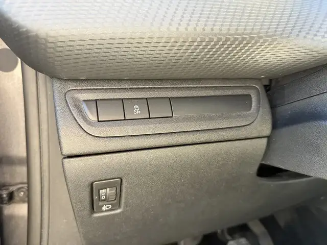 Peugeot 2008 view 22