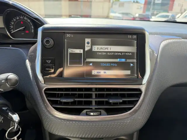 Peugeot 2008 view 20