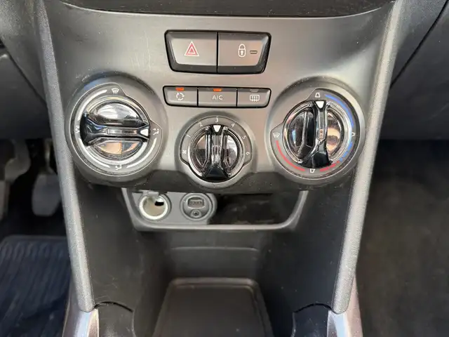 Peugeot 2008 view 19