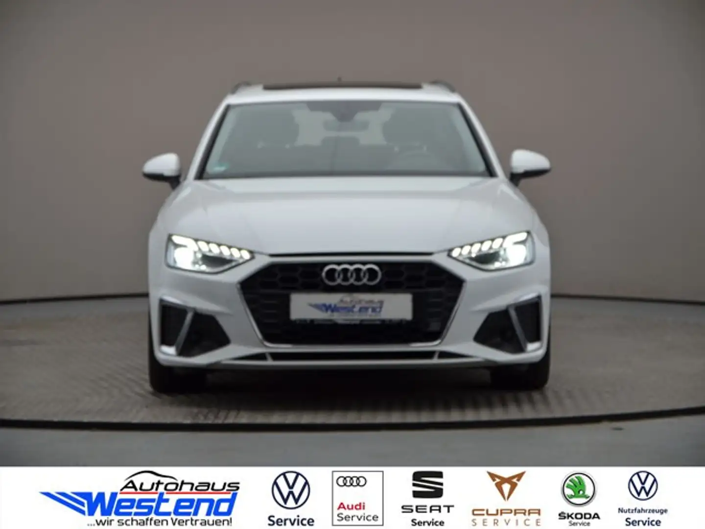 Audi A4 Avant S line 35 TDI 120kW S tr. Pano Navi LED Blanc - 1