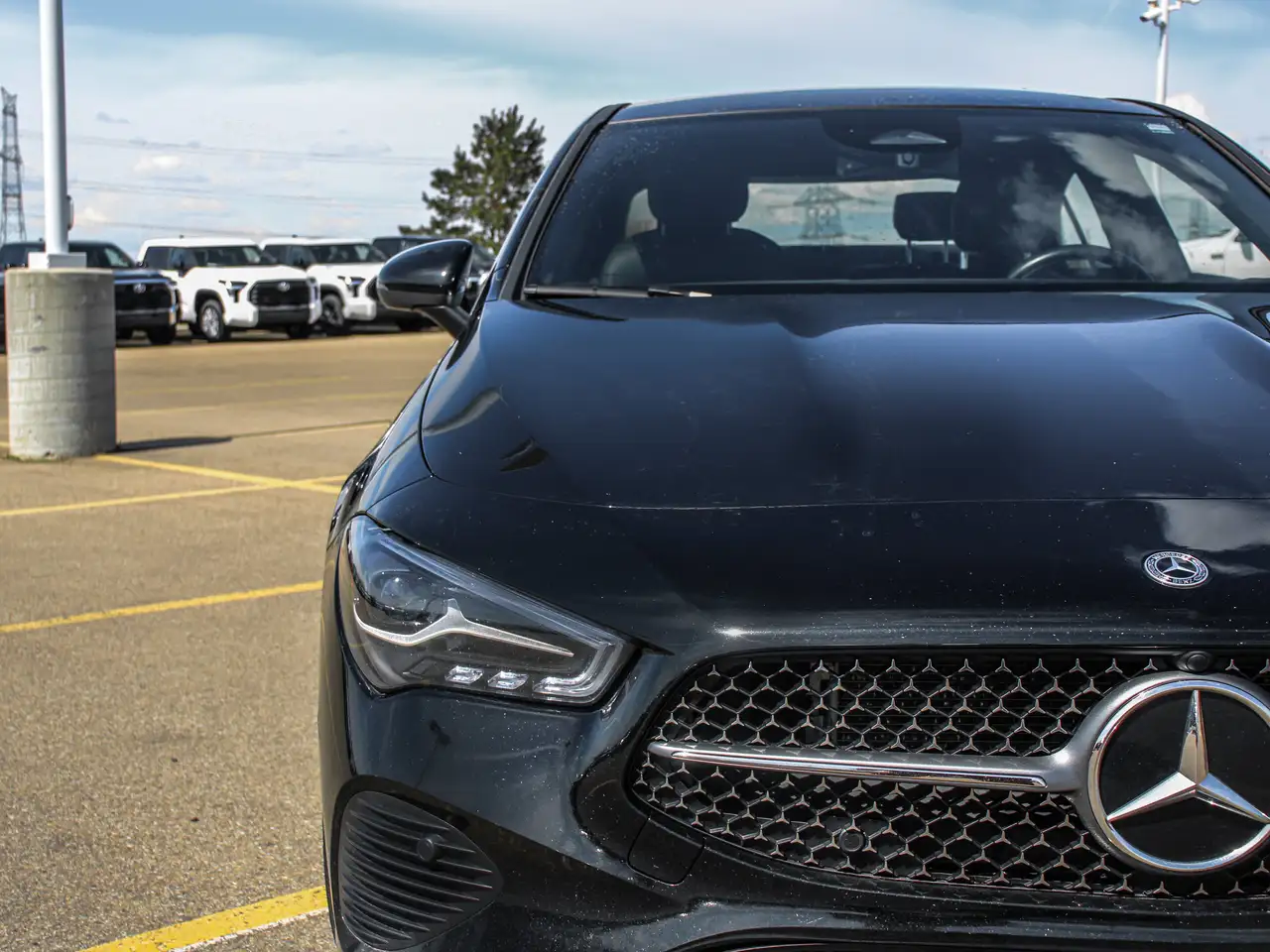 Mercedes-Benz CLA снимка Mercedes-Benz CLA