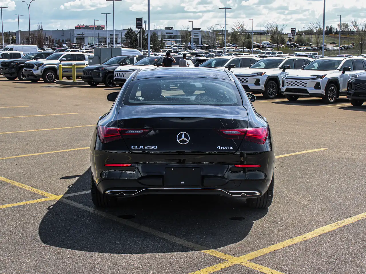 Mercedes-Benz CLA снимка Mercedes-Benz CLA