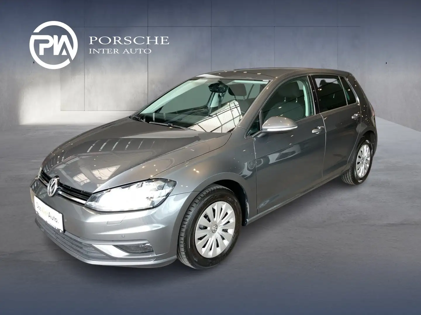 Volkswagen Golf Trendline TDI Grau - 1