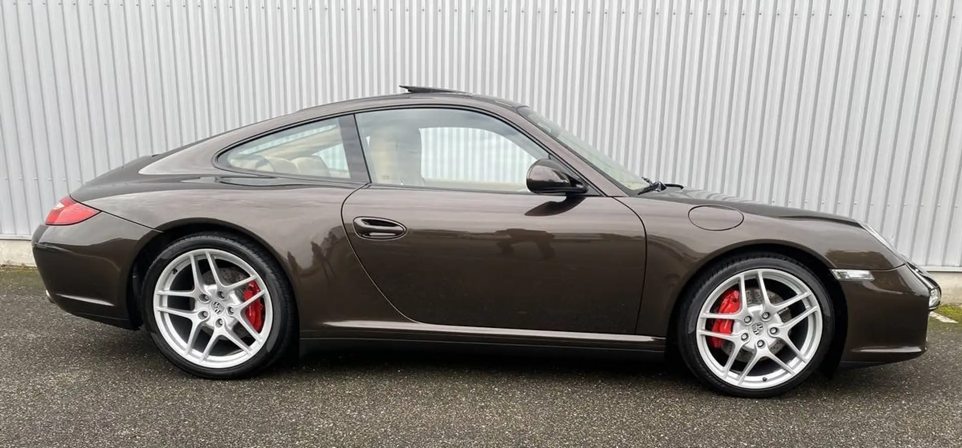 Porsche 997 911 Carrera 4S Coupé 3.8i 385 PDK A Brun - 2