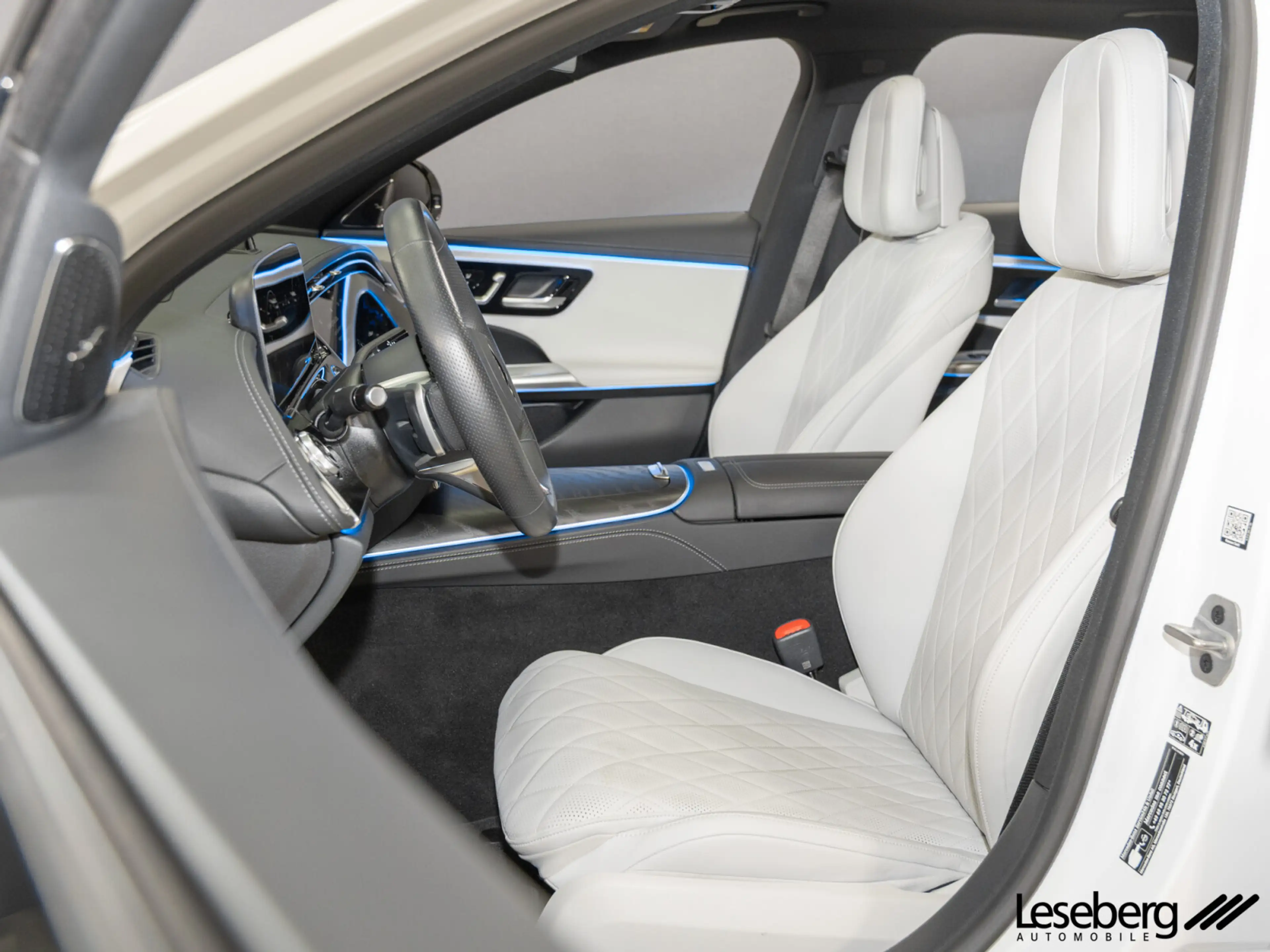 Mercedes-Benz E 450 E 450 4M AMG Prem+ Pano/DigLight/AHK/360°/Airmat — photo 13