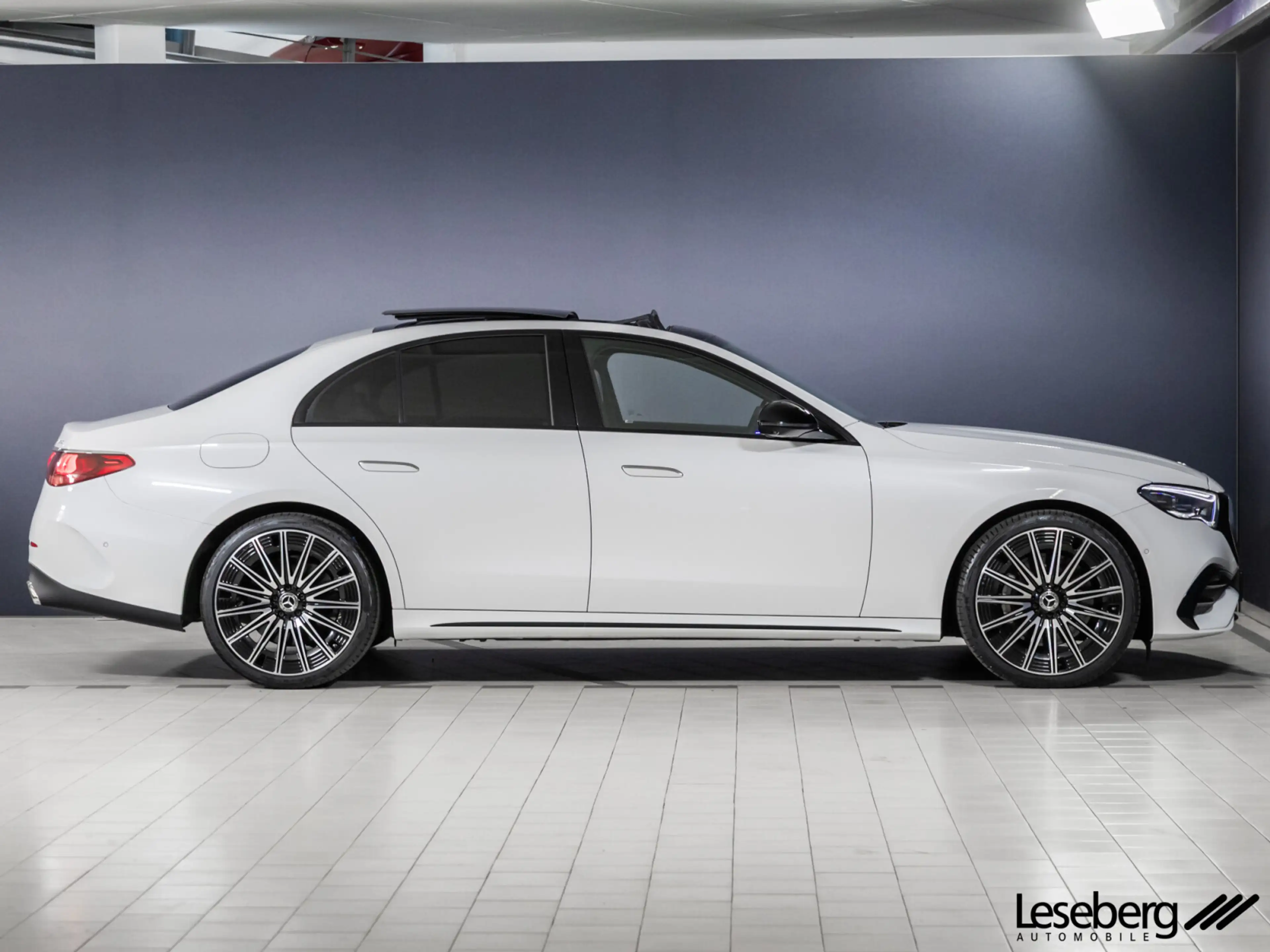 Mercedes-Benz E 450 E 450 4M AMG Prem+ Pano/DigLight/AHK/360°/Airmat — photo 4