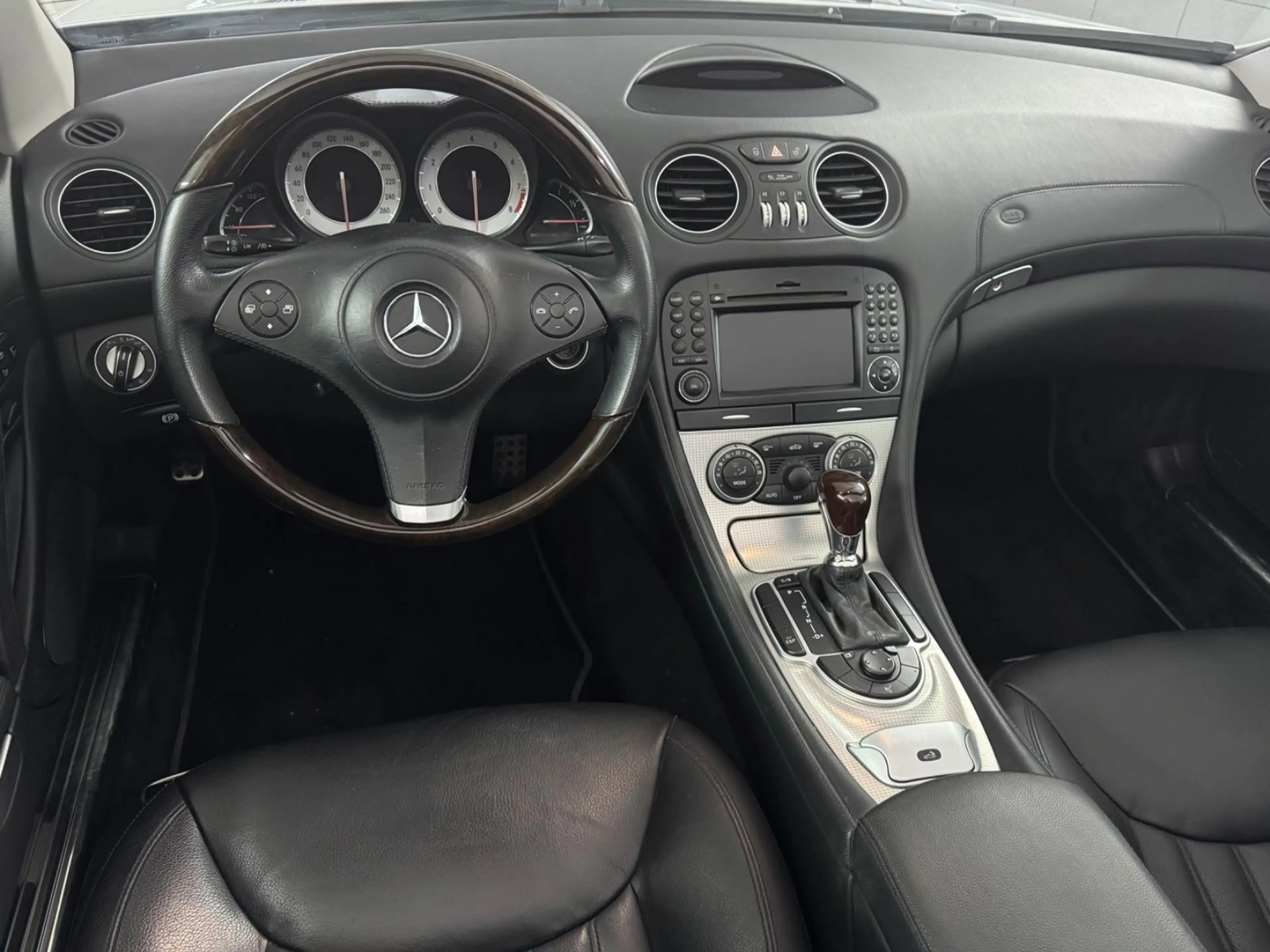 Mercedes-Benz SL 350 Sportmotor  AIRSCARF|Comand|Harman-Kardon — photo 12