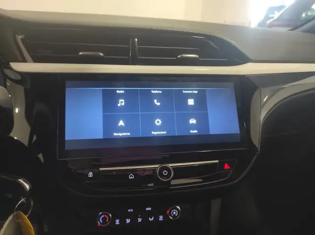 Opel Corsa view 13
