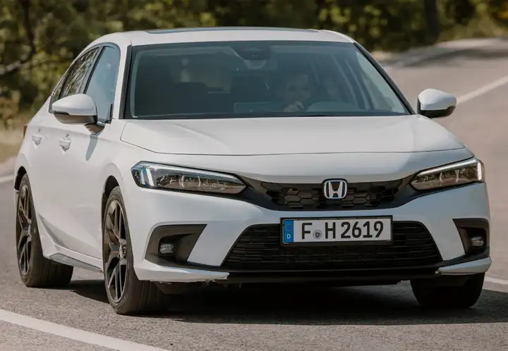 Honda Civic 1.0 VTEC Turbo Elegance Navi 5p 2021