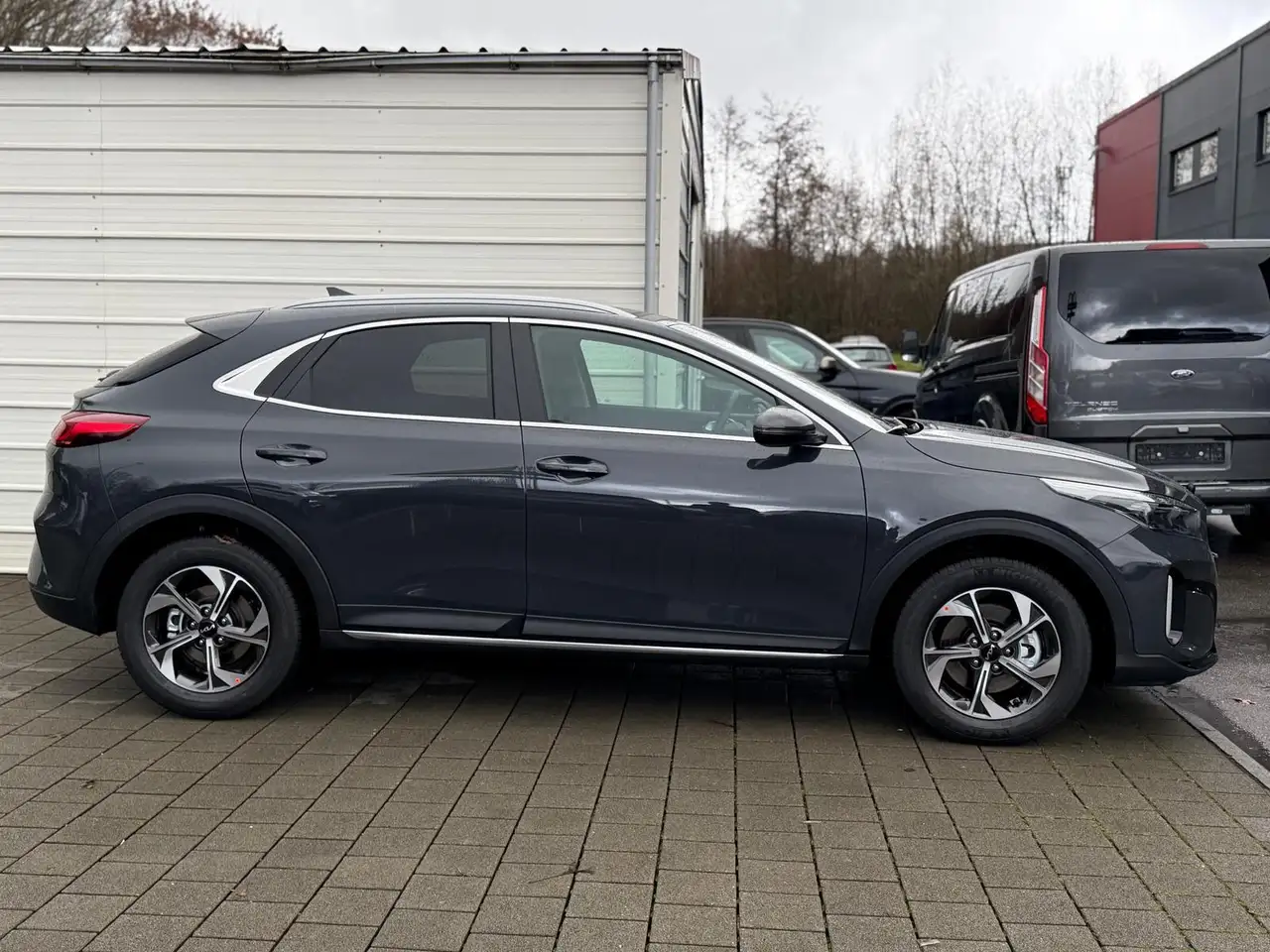 Kia XCeed Gold 1.6 T-GDi DCT Navi*Android Auto*Teilleder*... 3
