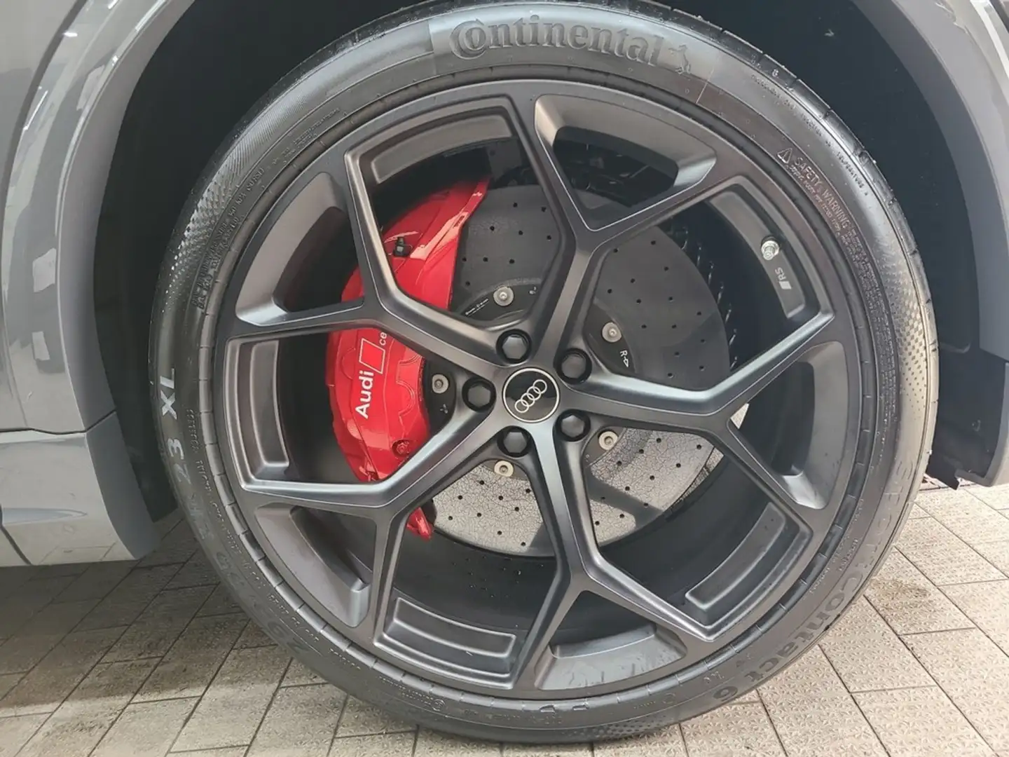Audi RS Q8 SUV performance quattro EXCLUSIVE+KERAMIK+STHZG+ Сірий - 2