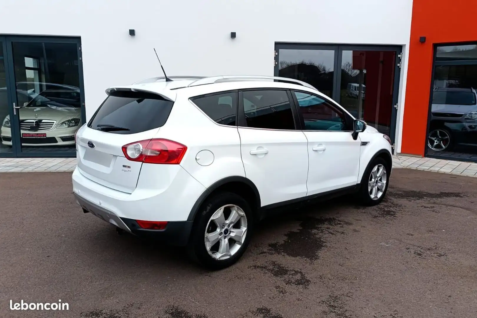 Ford Kuga 2.0 TDCi 136ch 1ère main Blanc - 2