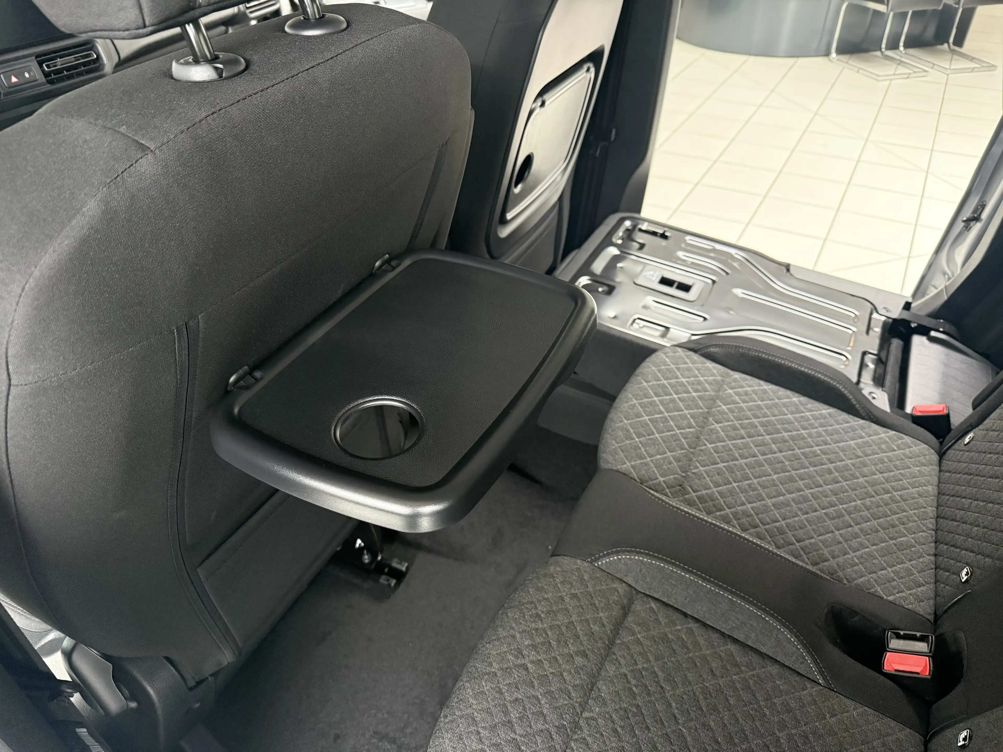 Opel Combo Life 1.2 Edition L — photo 8