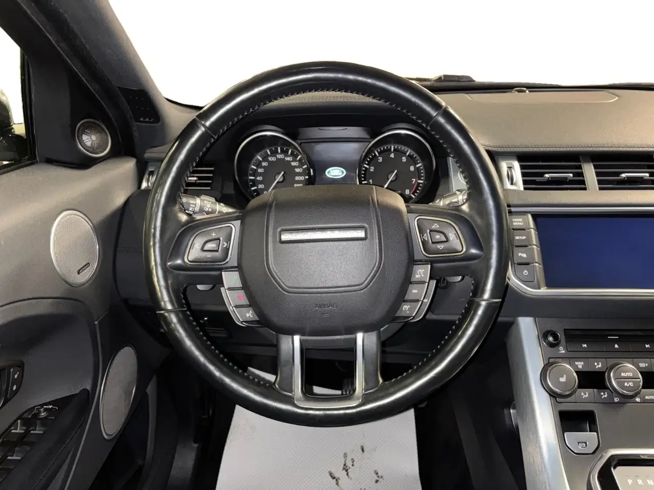 Land Rover Range Rover Evoque снимка Land Rover Range Rover Evoque