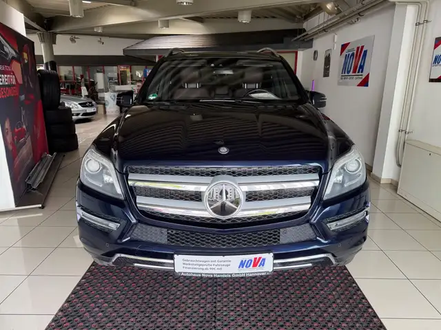 Mercedes-Benz GL 500 4MATIC BE*1.HAND*7SITZ*AHK*3xTV*360°*PANO
