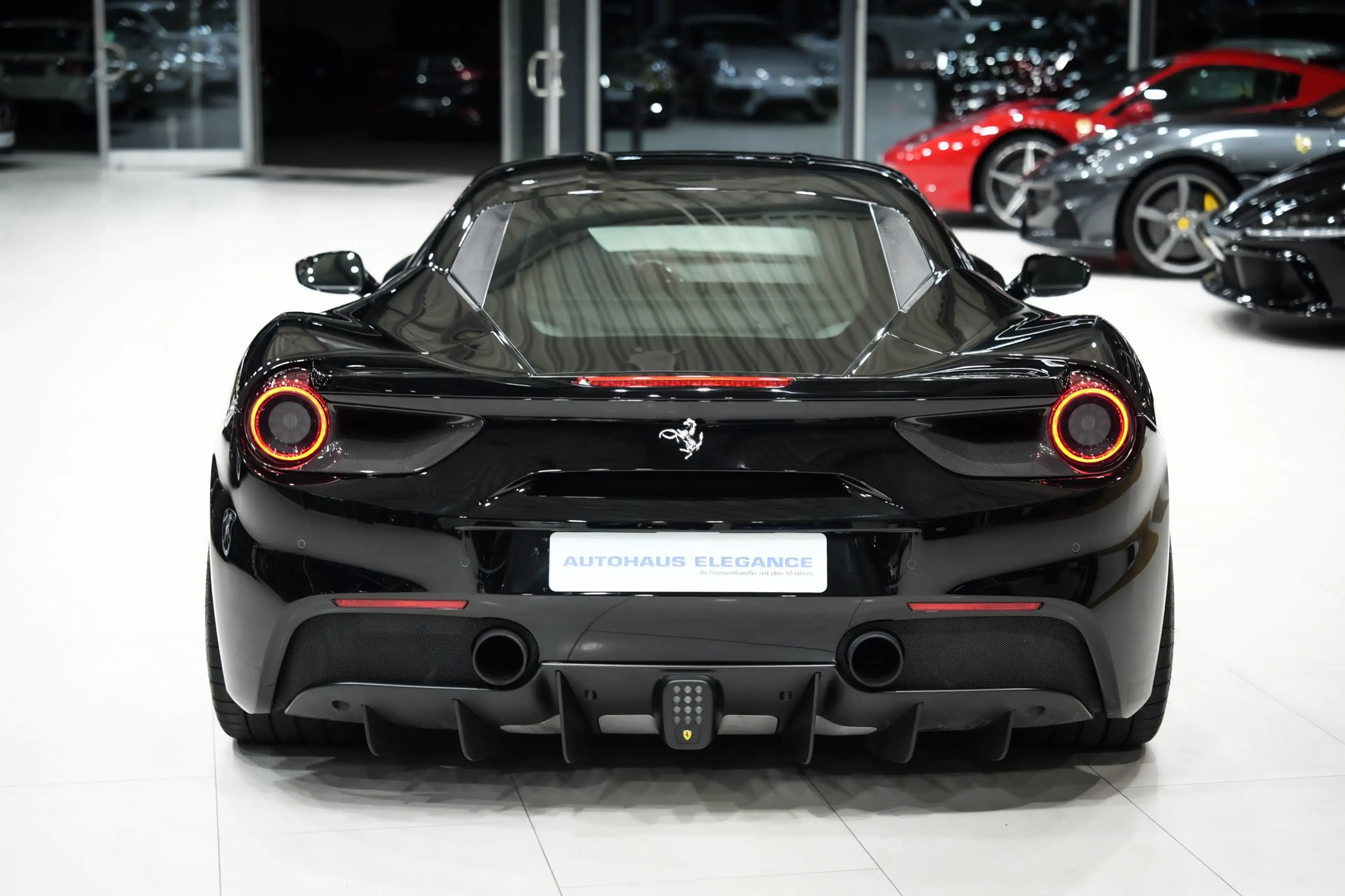 Ferrari 488 GTB*CARBON-LED*RACING-SEATS*JBL*1.HAND* — photo 6