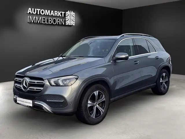 Mercedes-Benz GLE view 4