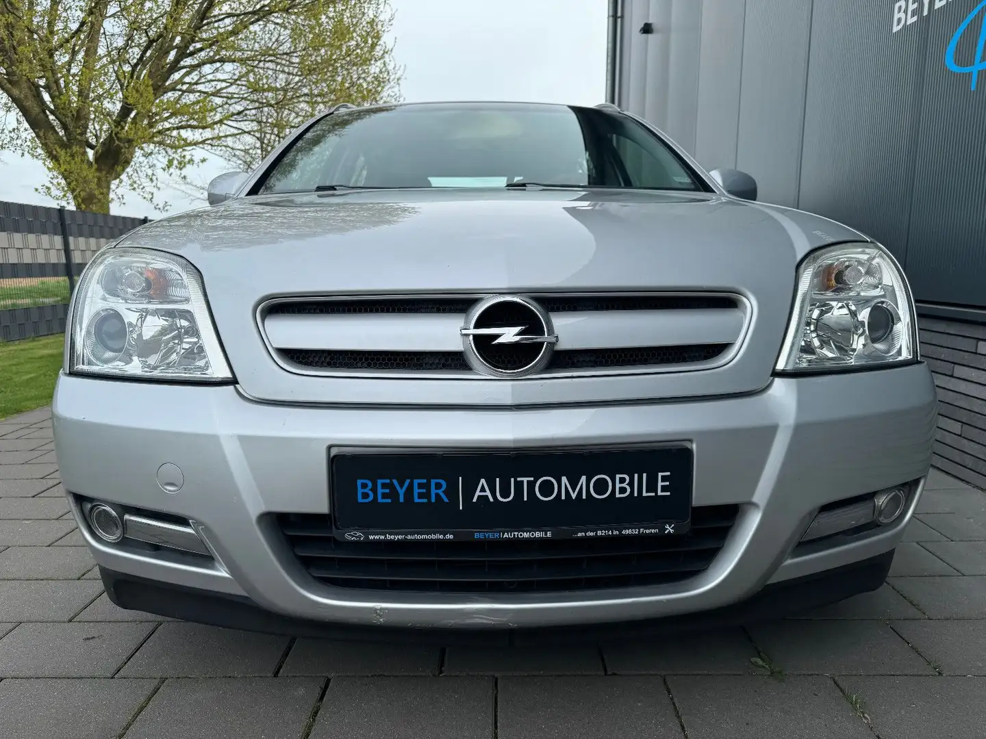 Opel Signum 1.8 Basis srebrna - 2