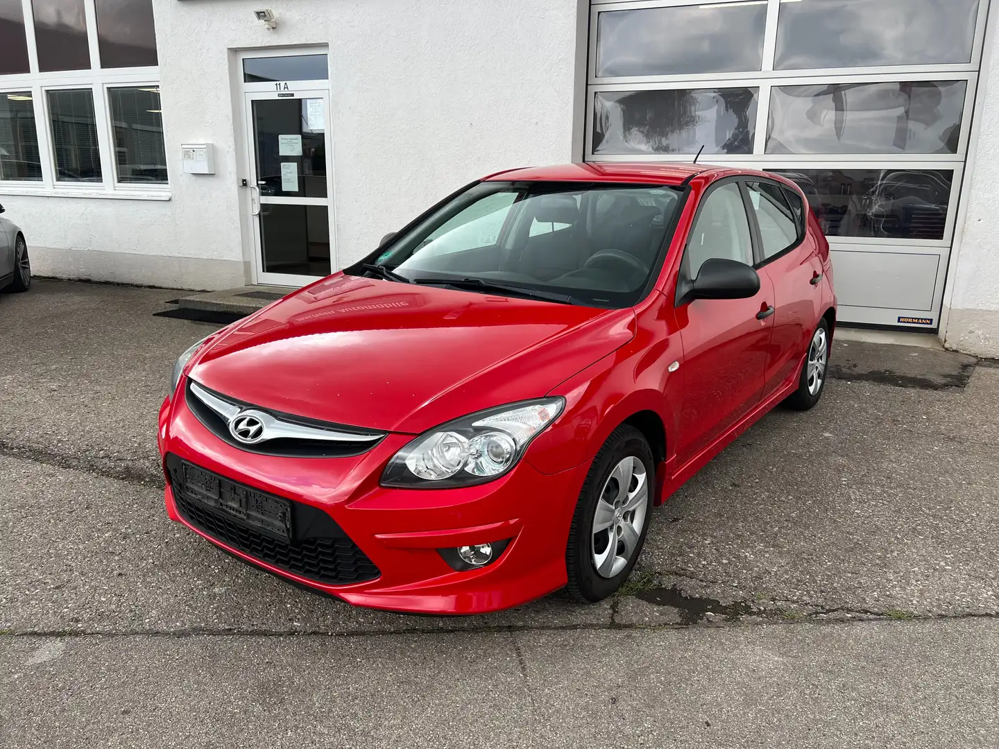 Hyundai i30 Edition+ Rot - 1