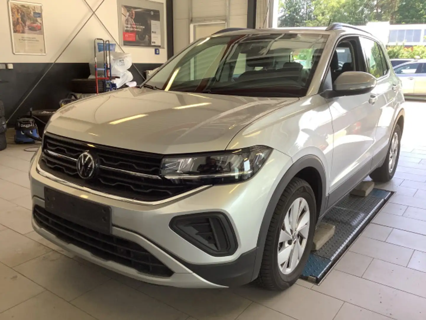 Volkswagen T-Cross 1.0 TSI Life DSG ACC IQ.Drive CarPlay Argent - 2