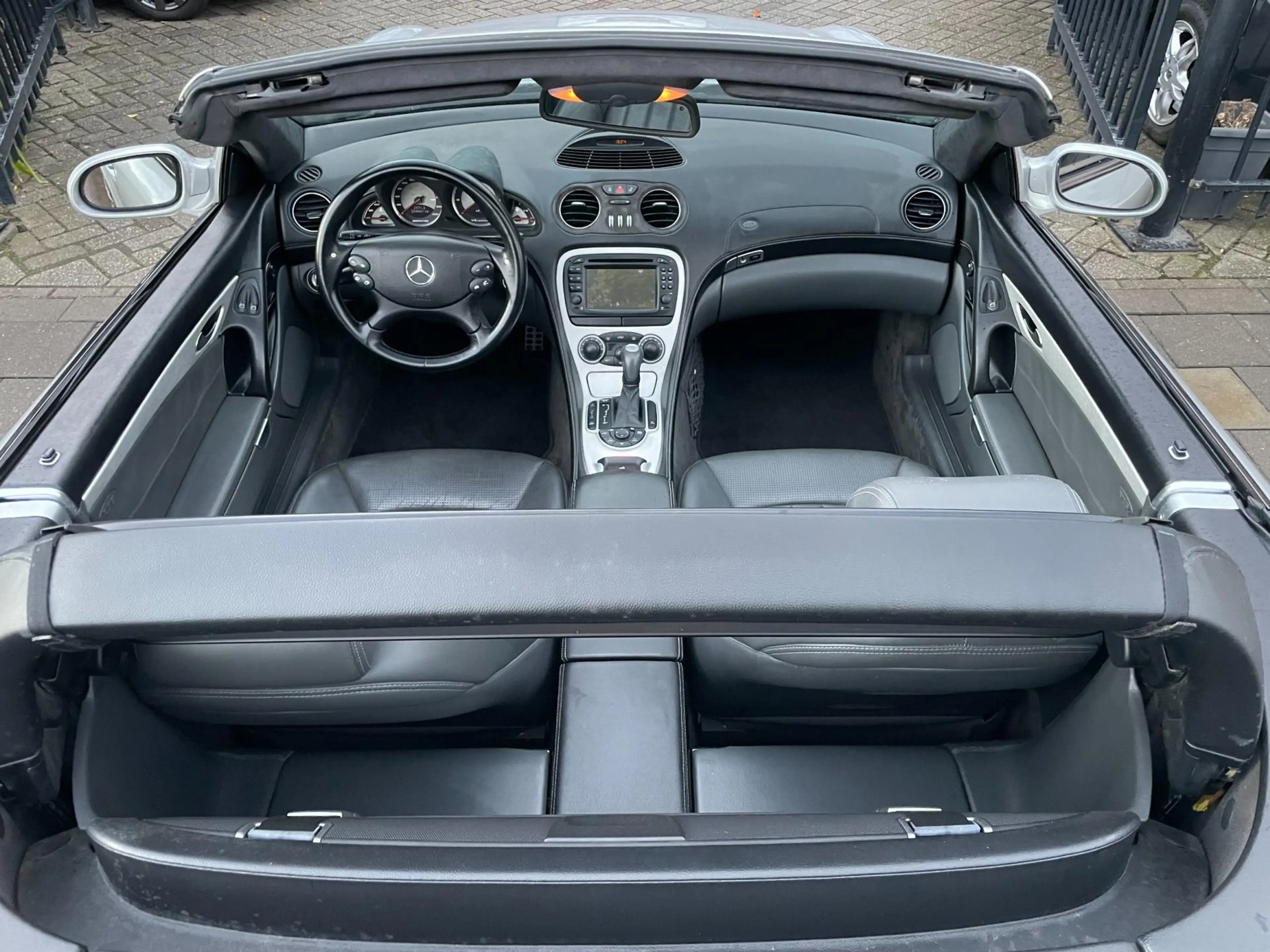 Mercedes-Benz SL 55 AMG Carplay Airco PDC NAP APK — photo 8