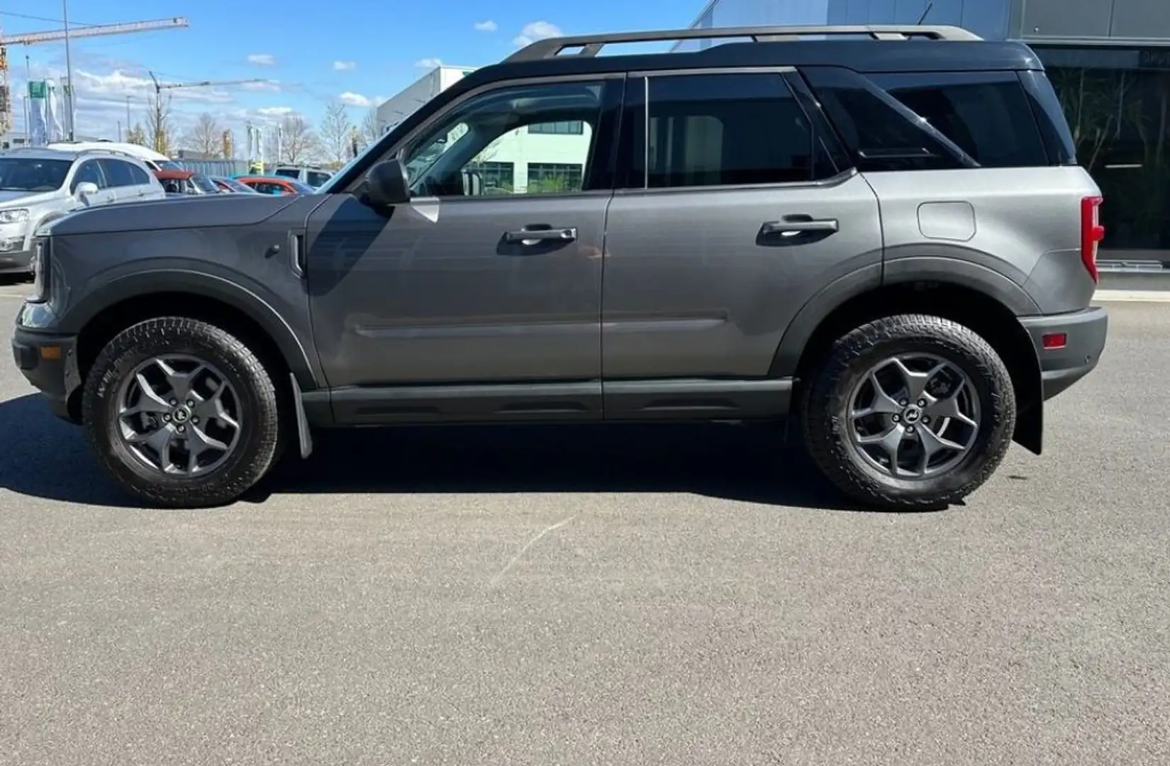 Ford Bronco 2.7 EcoBoost V6 253CV Badlands Grigio - 1