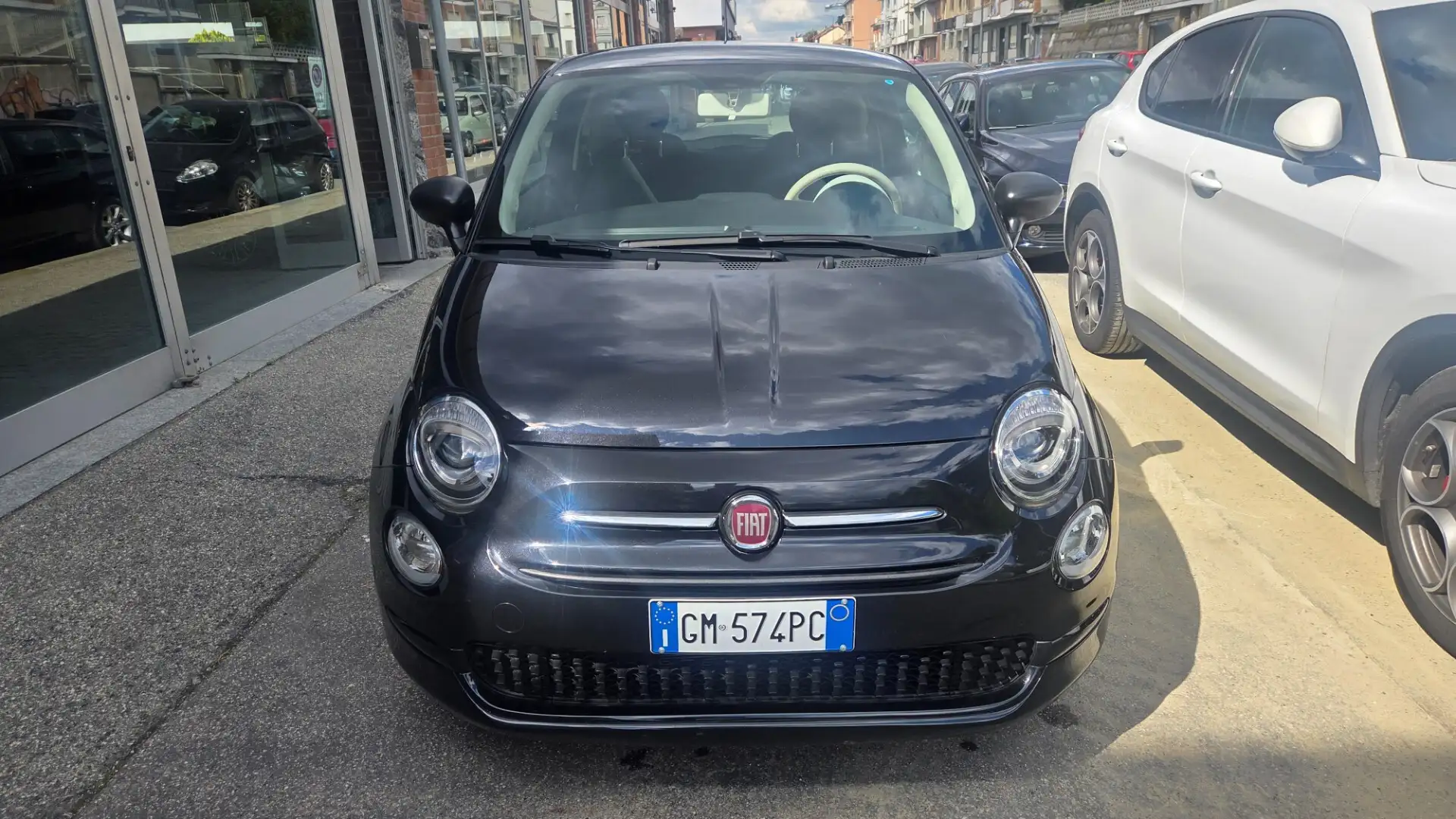 Fiat 500 1.0 Hybrid Schwarz - 2