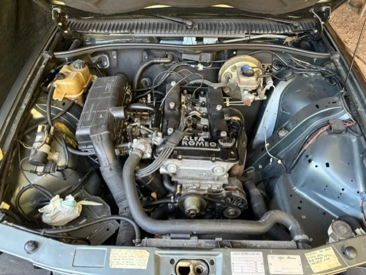 Alfa Romeo 75 1.6, foto 7
