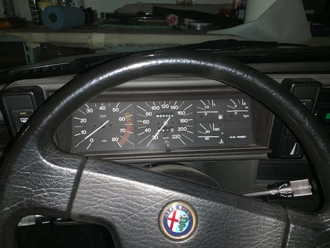 Alfa Romeo 75 1.6, foto 4