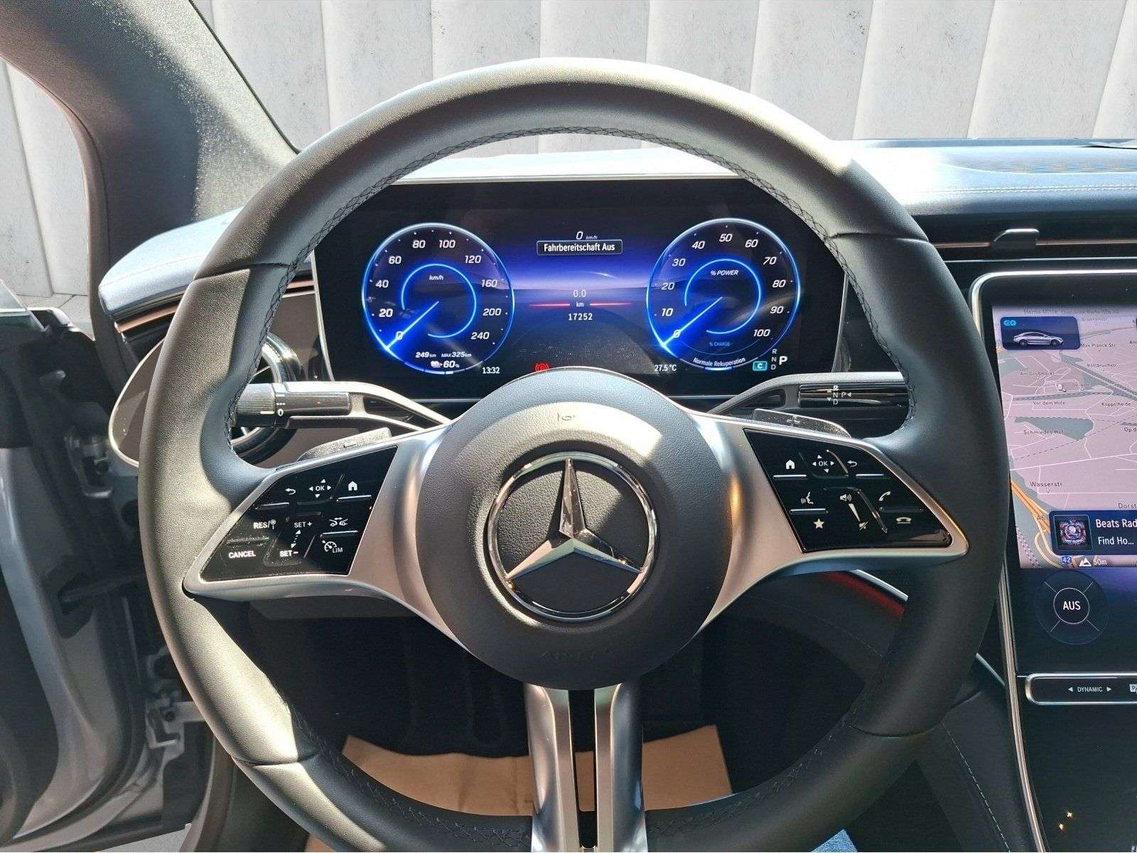 Mercedes-Benz EQE