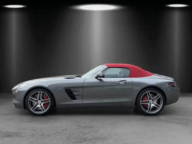 Mercedes-Benz Amg GT view 2