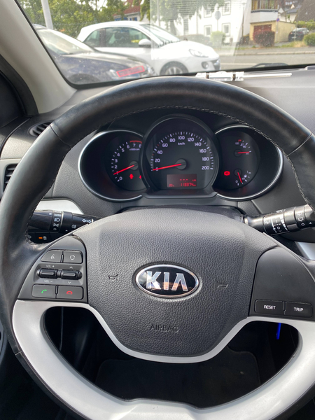 Kia Picanto Dream Team gut erhalten — photo 7