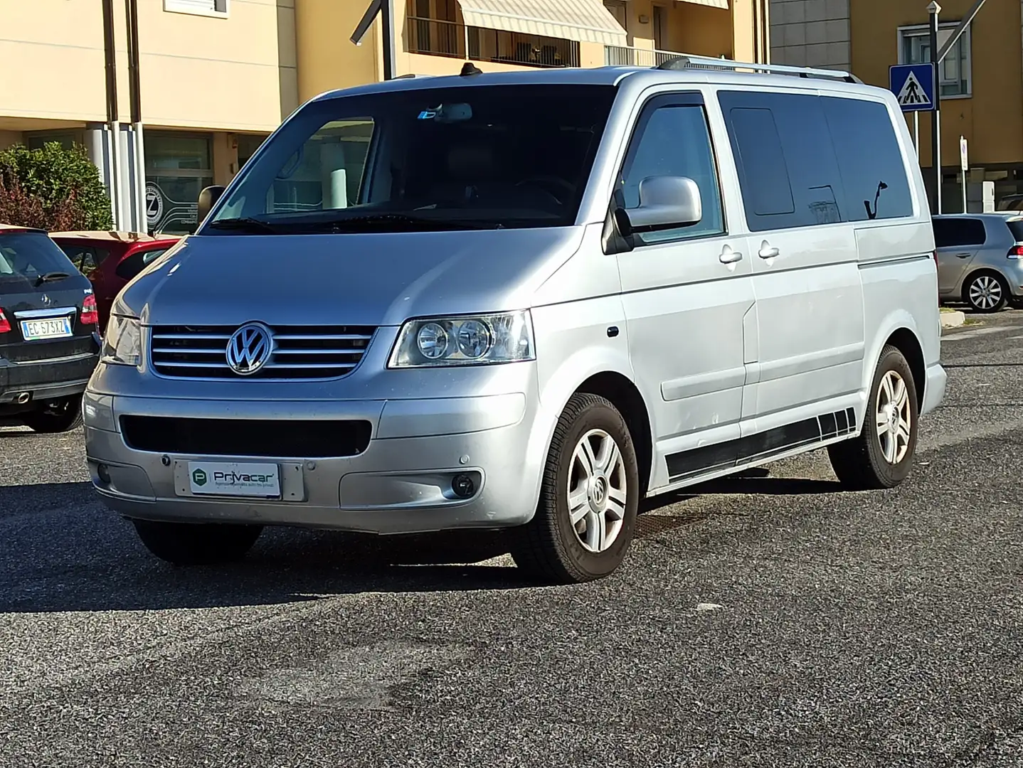 Volkswagen T5 Multivan 2.5 tdi Highline 130cv Gris - 1