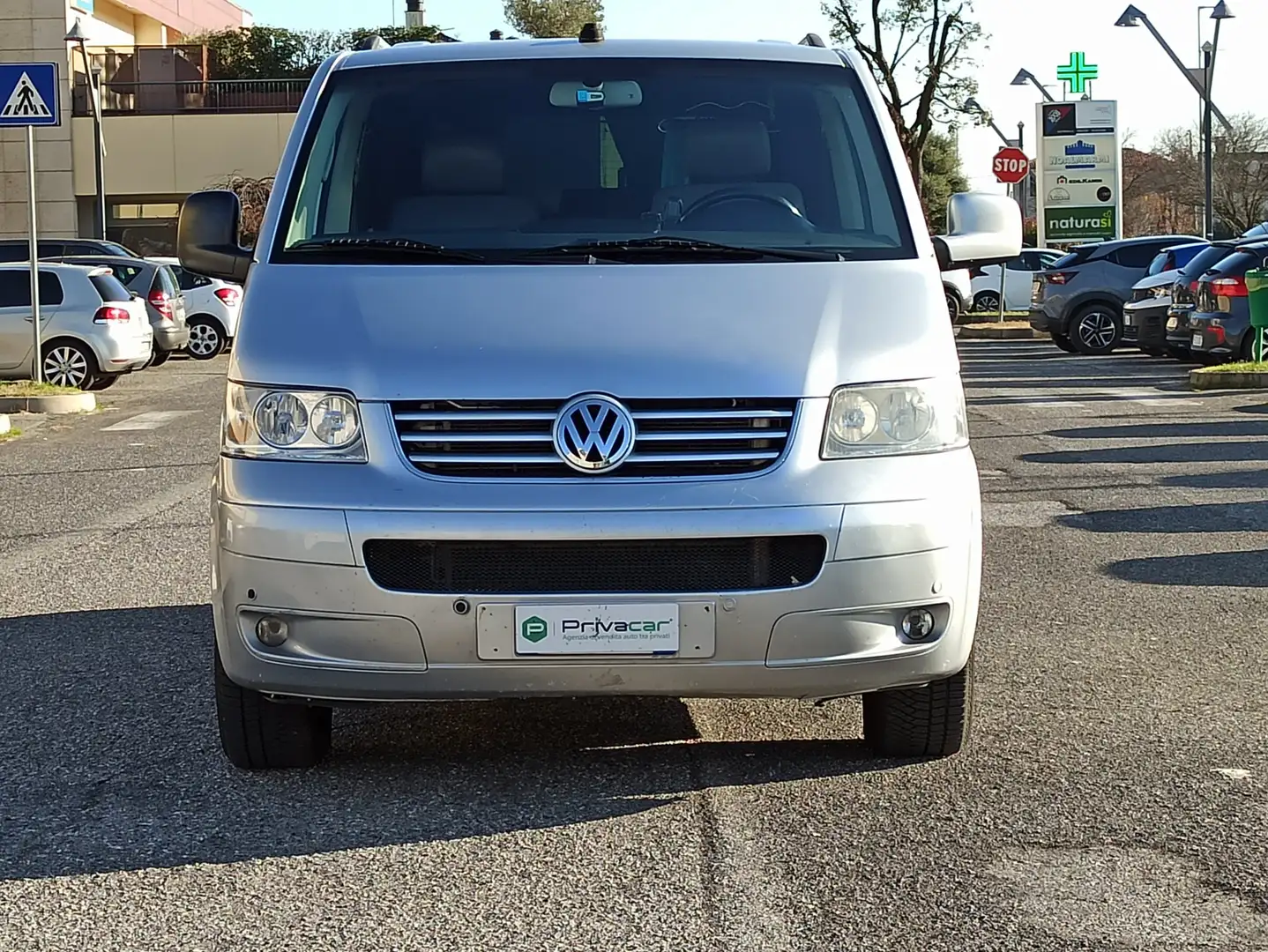 Volkswagen T5 Multivan 2.5 tdi Highline 130cv Gris - 2