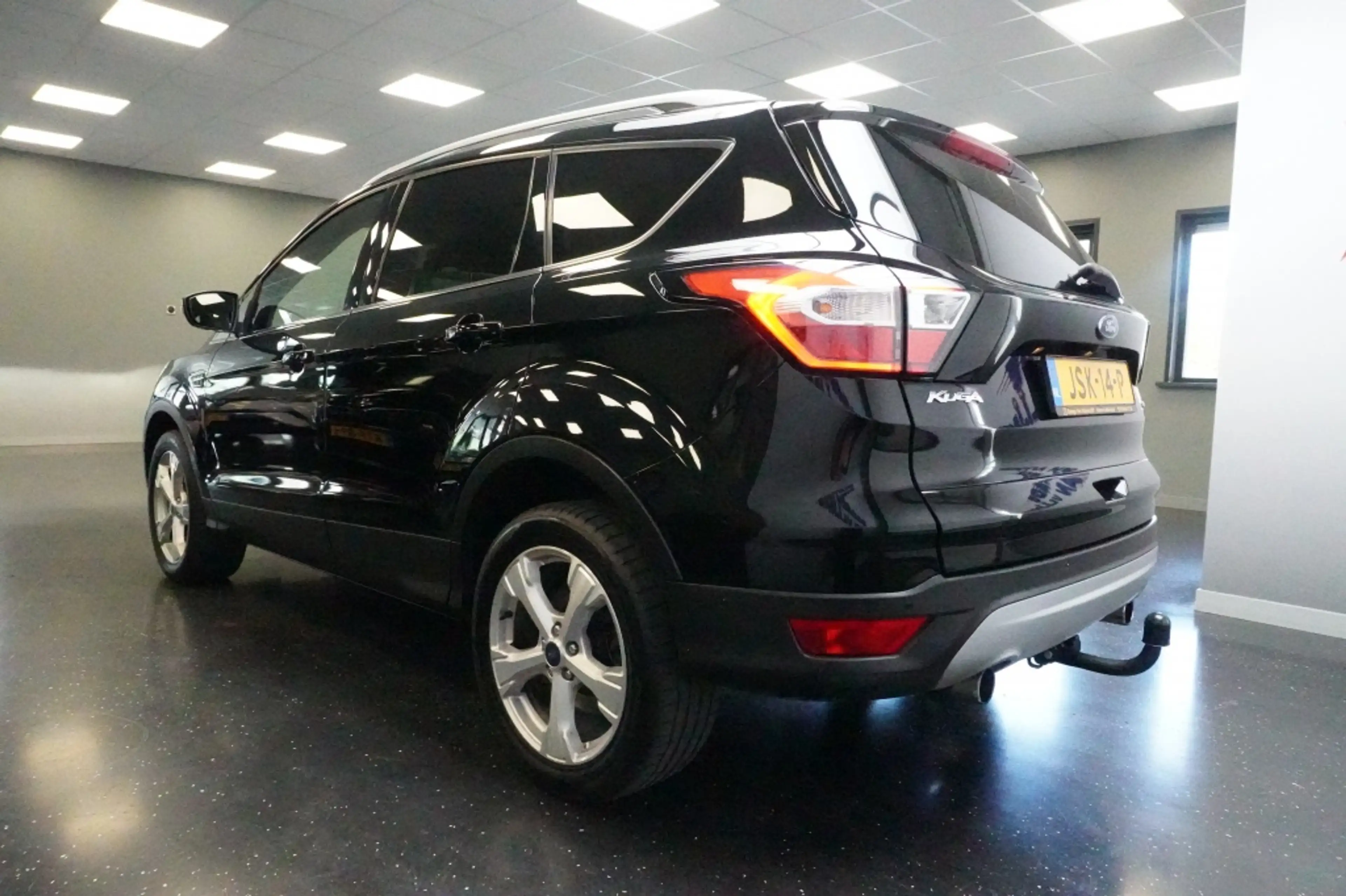 Ford Kuga 1.5 EcoBoost 150PK ST-Line Camera/Trekhaak/Carplay — photo 3