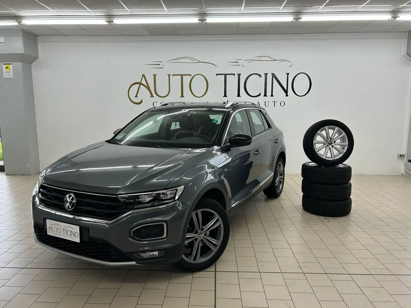 Volkswagen T-Roc T-Roc 1.5 tsi Advanced dsg Grigio - 1