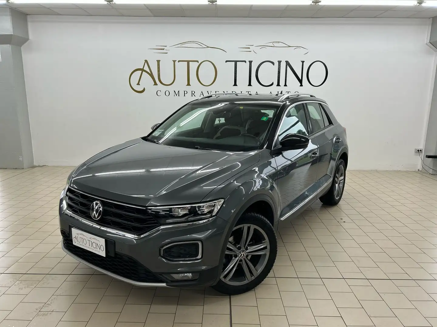 Volkswagen T-Roc T-Roc 1.5 tsi Advanced dsg Grigio - 2