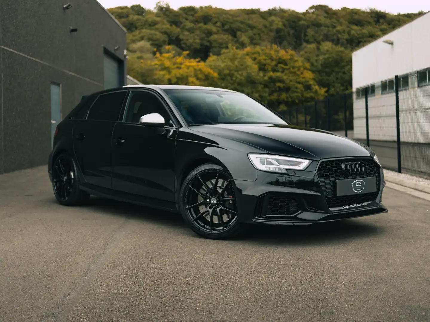 Audi RS3 Belgian car/ 2 owners/ Perfect conditions Zwart - 1