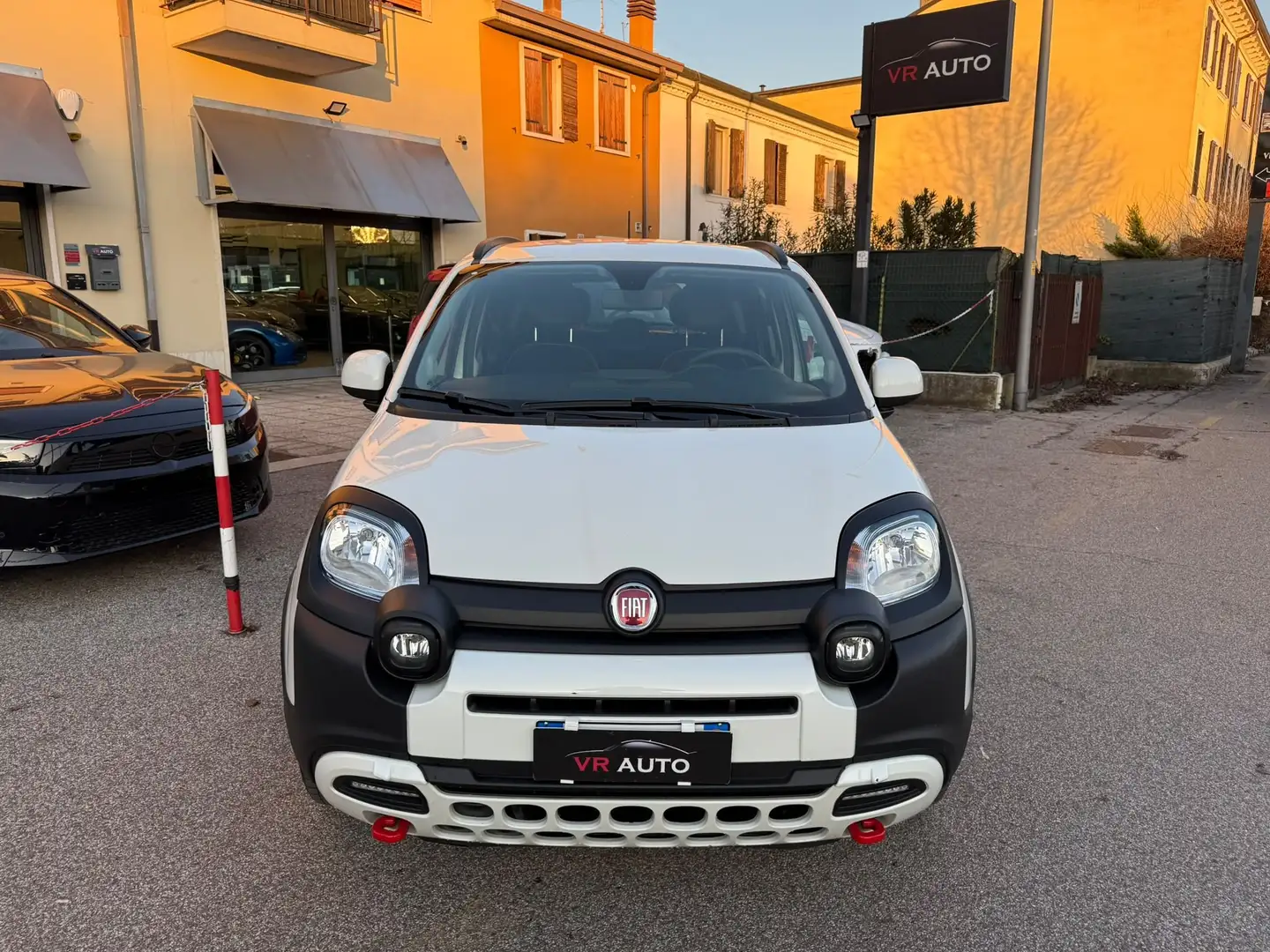 Fiat Panda CROSS1.0 firefly hybrid MY24 NEOPAT. PROMO FIN Bianco - 2