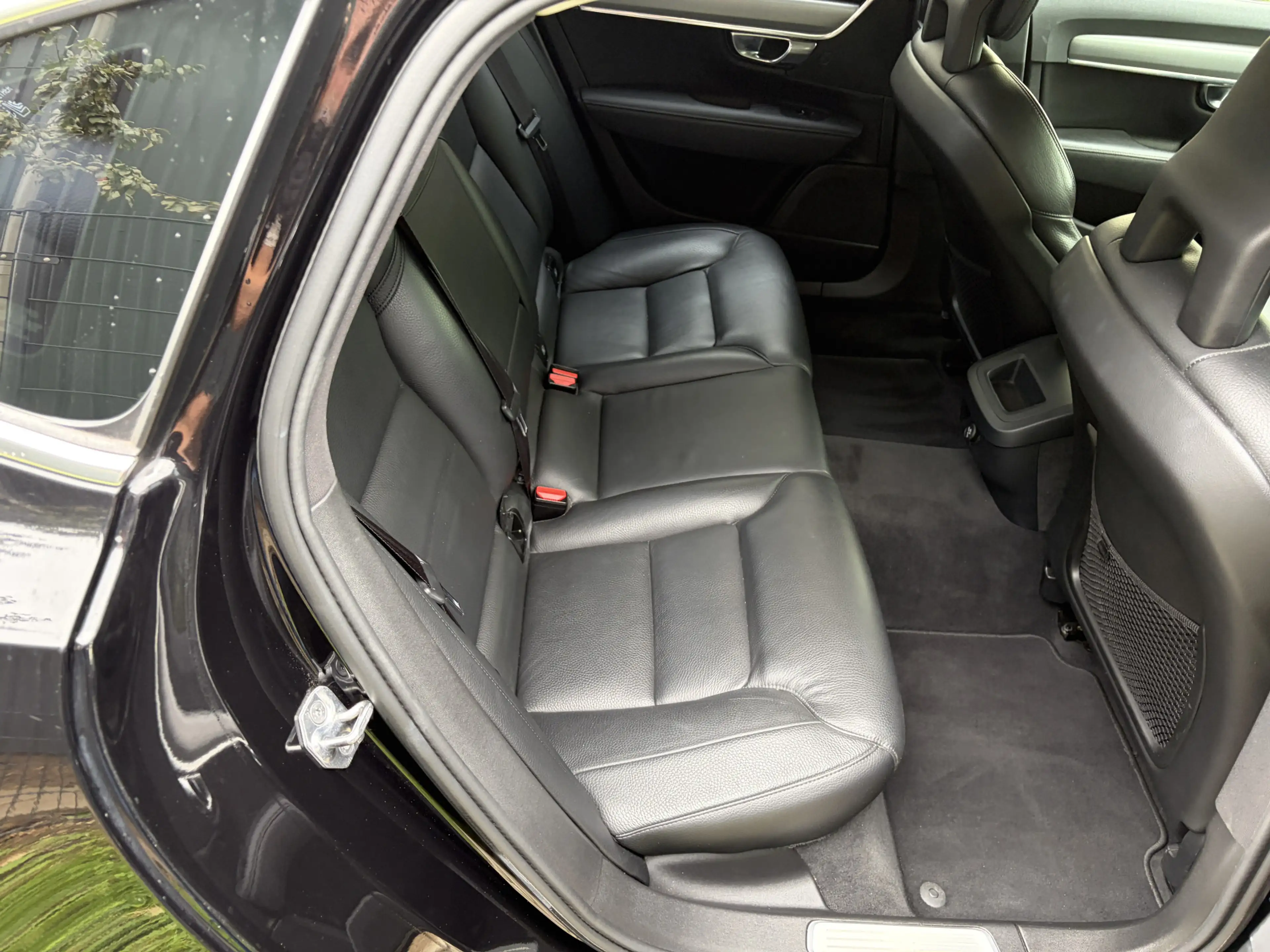 Volvo S90 2.0 T4 R-Design / AUTOMAAT / LEER / MEMORY / 167dk — photo 21