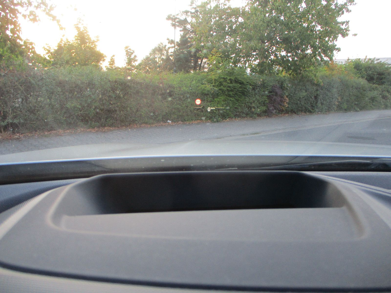 BMW 118 d NAVI HEAD SPURH LED AHK SITZH TEMP PDC — photo 2