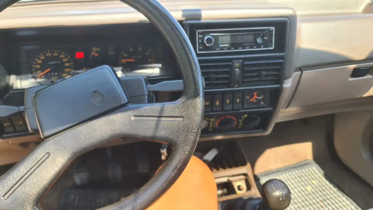 Renault R 19 TXE, foto 3