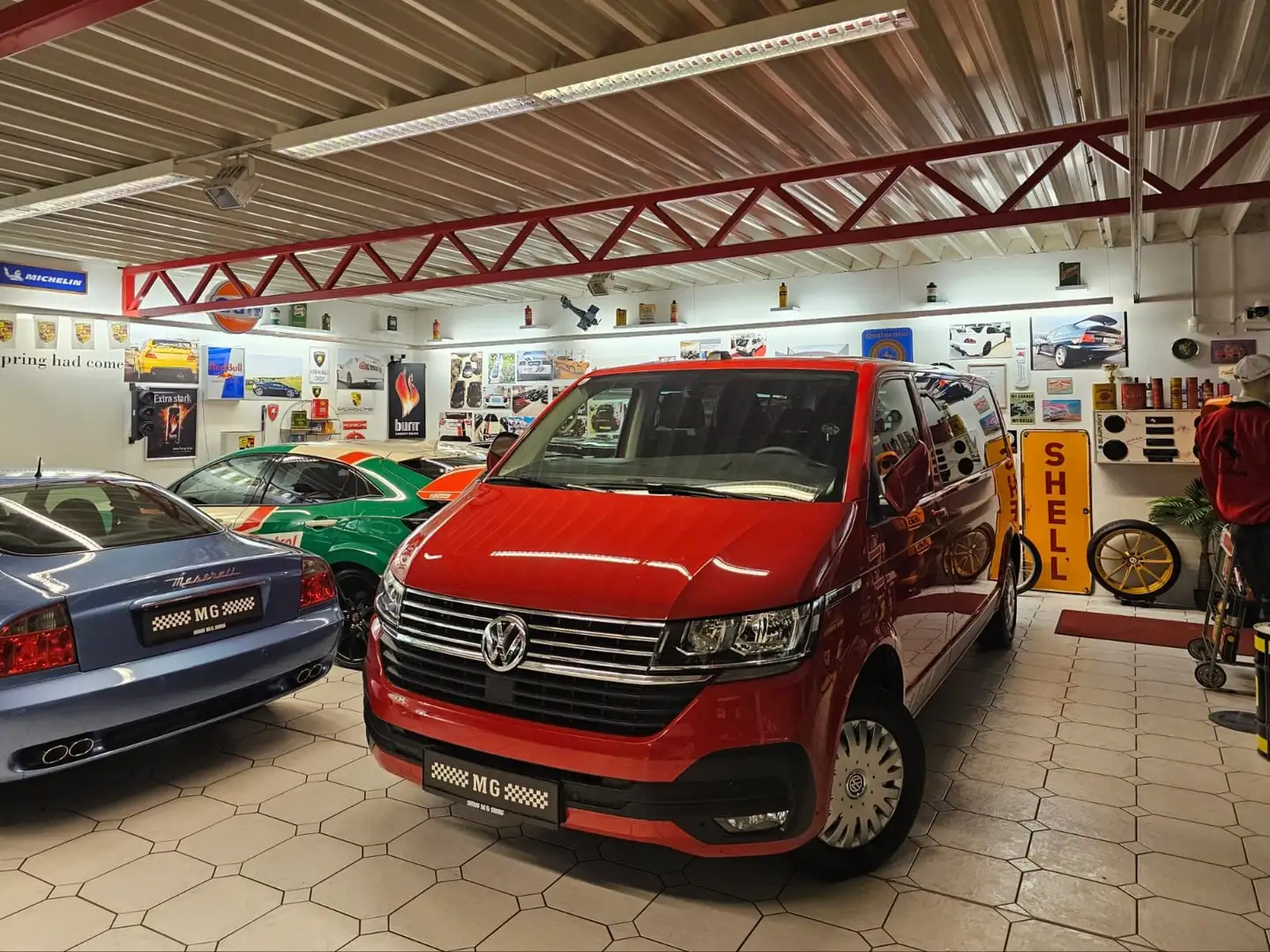 Volkswagen T6.1 Caravelle Caravelle Comfortline lang Rot - 2