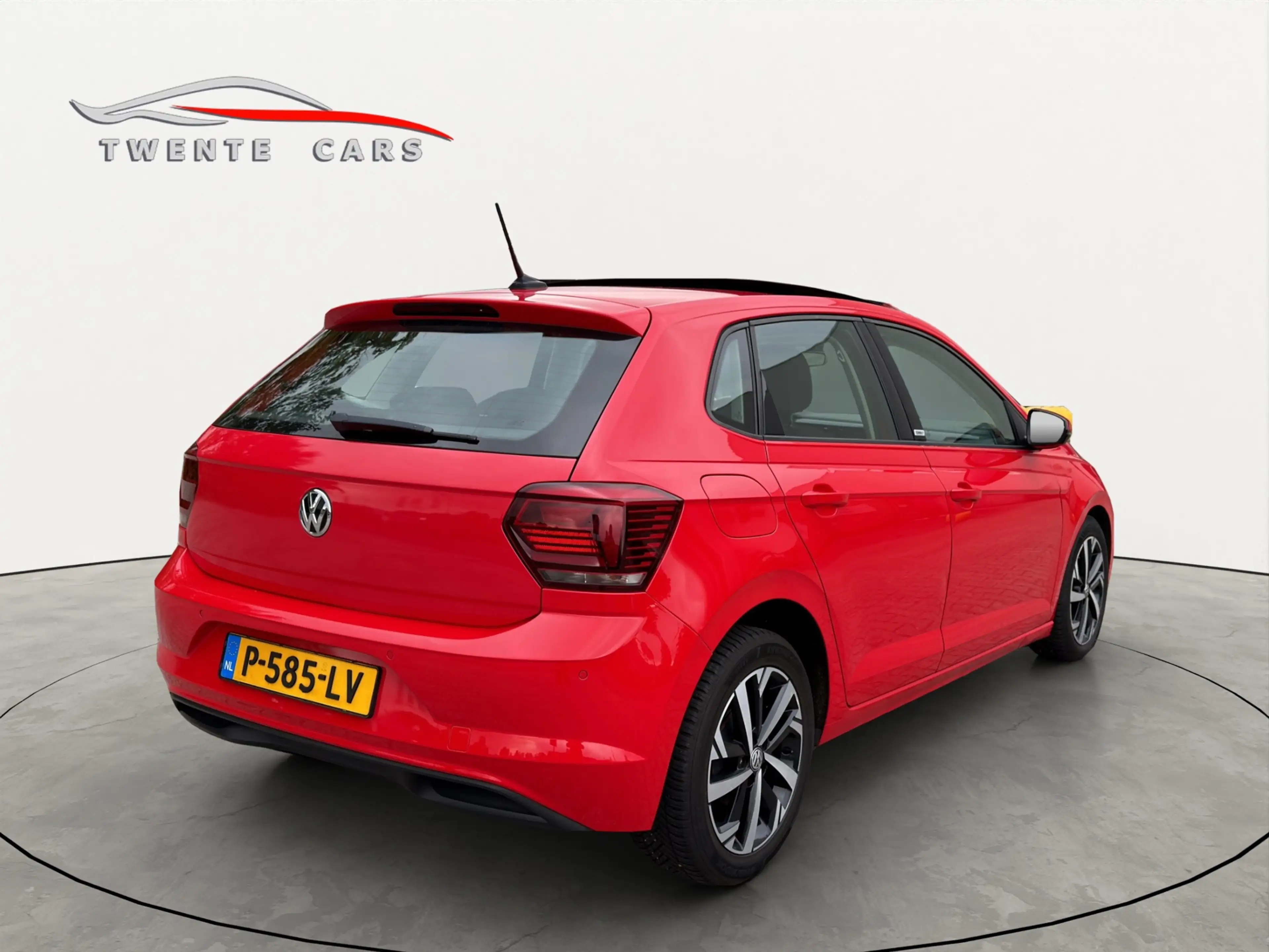 Volkswagen Polo 1.6 TDI Highline Business R | Pano | DigiDash | Le — photo 4